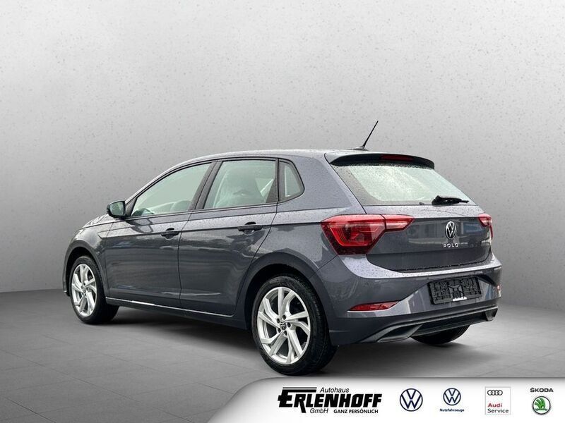 Gebraucht VW Polo Style 95 PS (69 kW) 2024 Grau Limousine