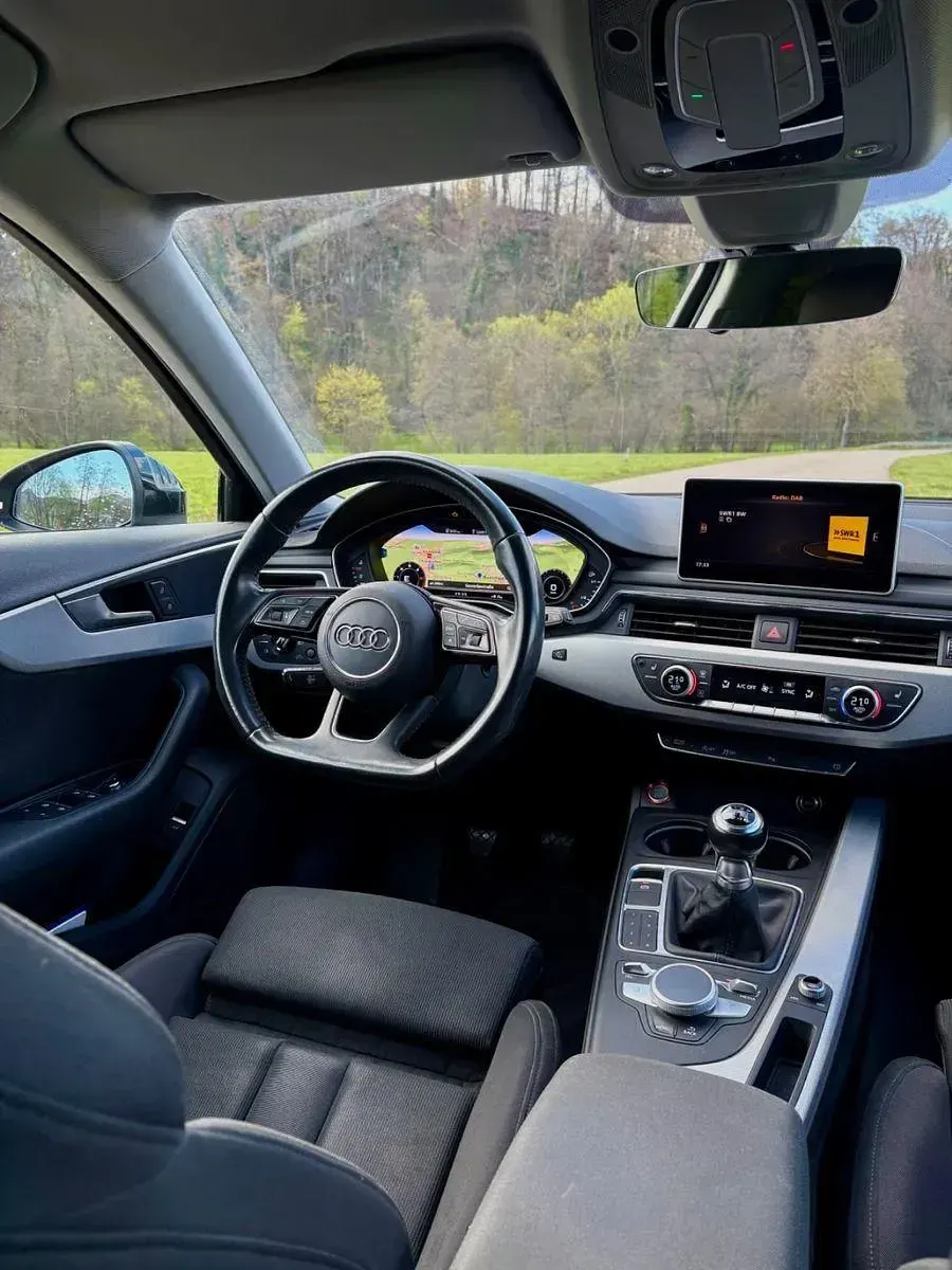 Gebraucht Audi A4 S-Line 150 PS (110 kW) 2016 Schwarz Kombi