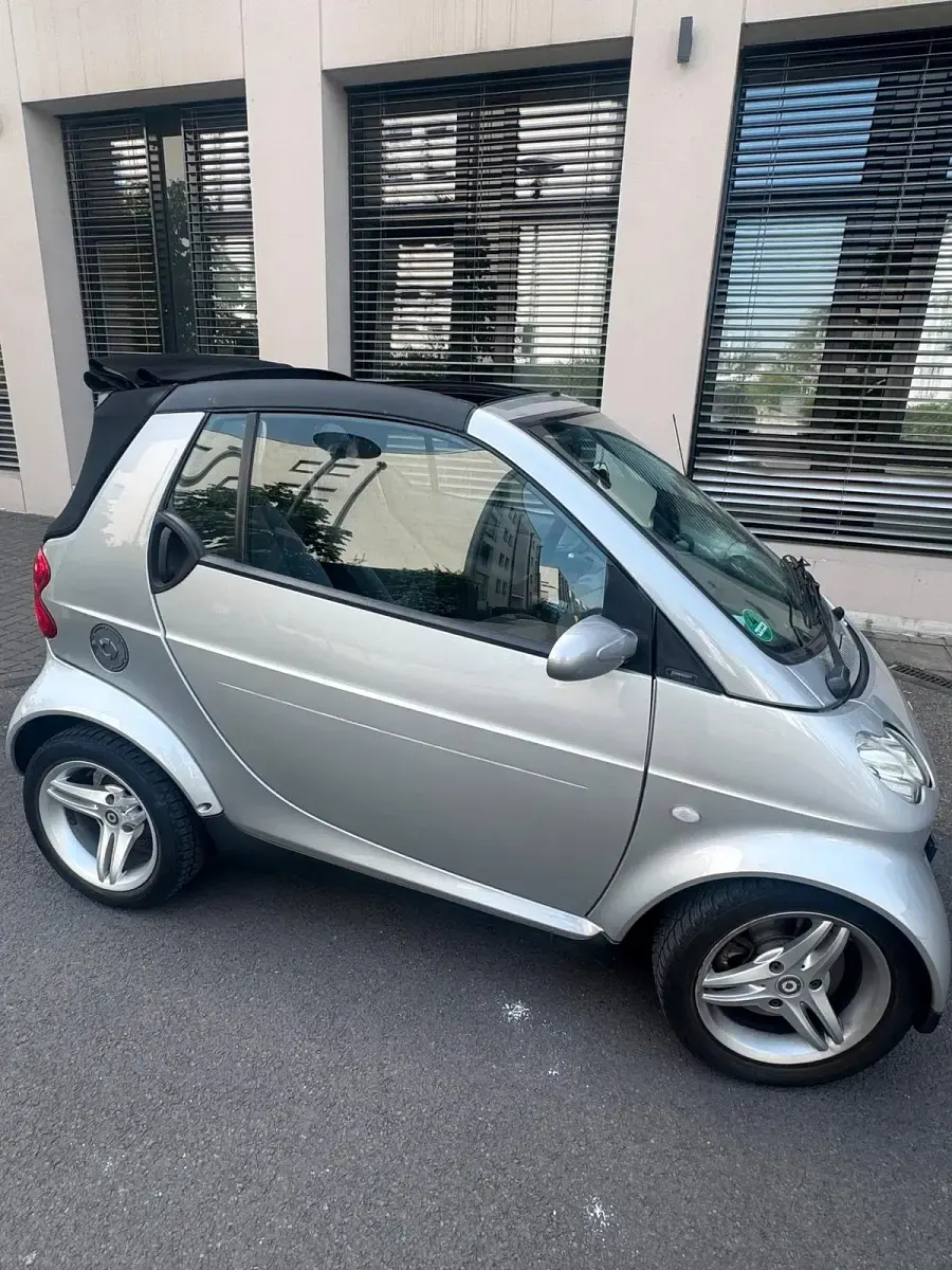 Gebraucht Smart ForTwo Cabrio 61 PS (44 kW) 2003 Silber Cabrio