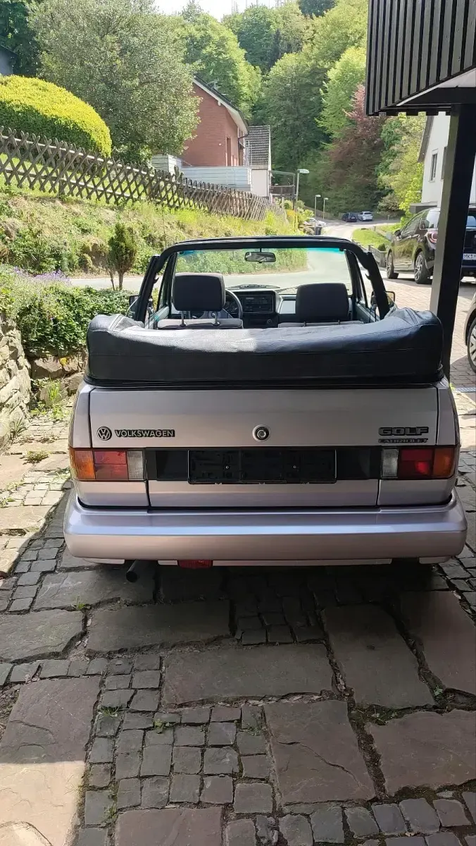 Gebraucht VW Golf Cabriolet 95 PS (69 kW) 1988 Violet Cabrio