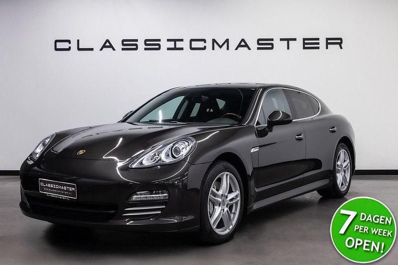 Gebraucht Porsche Panamera 400 PS (294 kW) 2010 Braun Kleinwagen