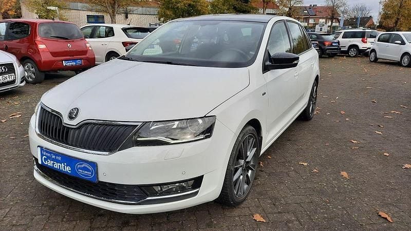 Weiß Gebraucht 2017 Skoda Rapid Drive Limousine | 11.950 € (Fairer Preis) - Bild 1/4
