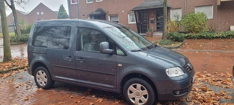 Grau Gebraucht 2008 VW Caddy Life Van / Kleinbus | 4.200 € (Superpreis) - Bild 1/1