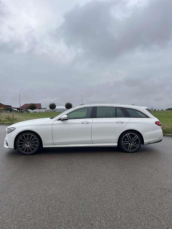 Gebraucht Mercedes E350 258 PS (189 kW) 2018 Weiß Kombi
