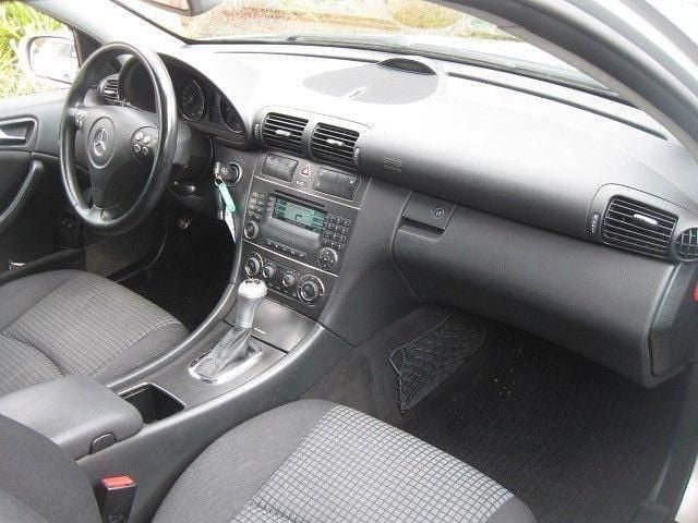 Gebraucht Mercedes C230 204 PS (150 kW) 2005 Grau Coupé