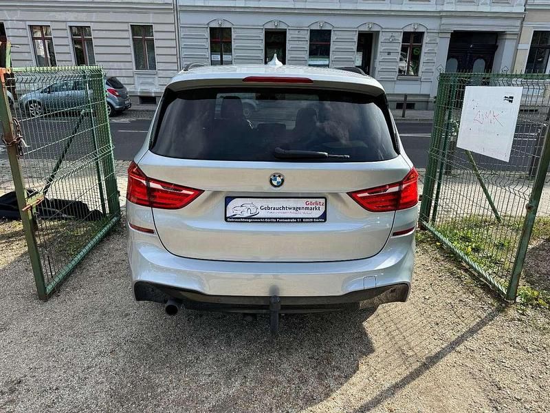 Gebraucht BMW 218 M Sport 150 PS (110 kW) 2016 Glaciersilber metallic Van / Kleinbus