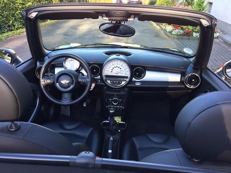 Gebraucht Mini John Cooper Works Cabriolet 122 PS (89 kW) 2012 Violet Cabrio