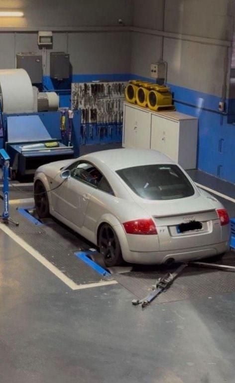 Silber Gebraucht 1999 Audi TT Sport Coupé | 3.800 € (Superpreis) - Bild 1/2