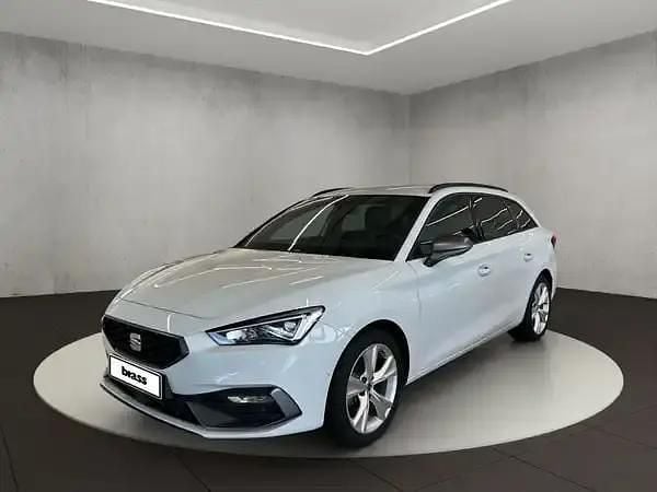 Nevada weiss Gebraucht 2024 Seat Leon FR Kombi | 27.450 € (Fairer Preis) - Bild 1/4