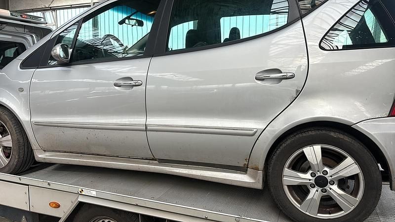 Gebraucht Mercedes A210 140 PS (102 kW) 2002 Silber Kleinwagen