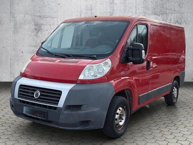 Gebraucht Fiat Ducato 120 PS (88 kW) 2008 Rot Van