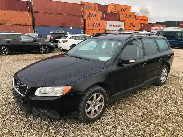 Gebraucht Volvo V70 Kinetic 146 PS (107 kW) 2009 Schwarz Kombi