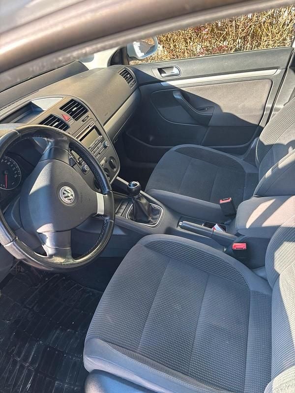 Gebraucht VW Golf V 122 PS (89 kW) 2009 Weiß Kombi