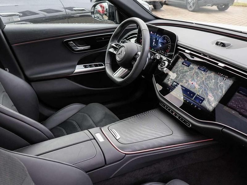 Gebraucht Mercedes E300 AMG 313 PS (230 kW) 2025 Weiss polarweiß Limousine