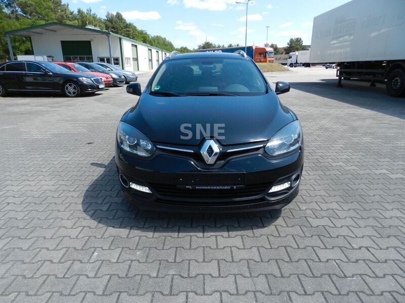 Gebraucht Renault Mégane III LIMITED 110 PS (80 kW) 2016 Schwarz Limousine