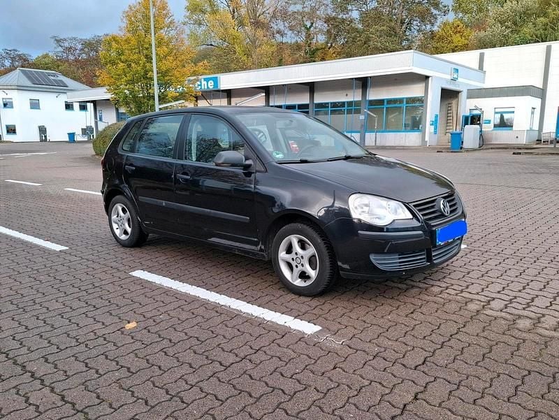 Gebraucht VW Polo 65 PS (47 kW) 2005 Schwarz Kleinwagen