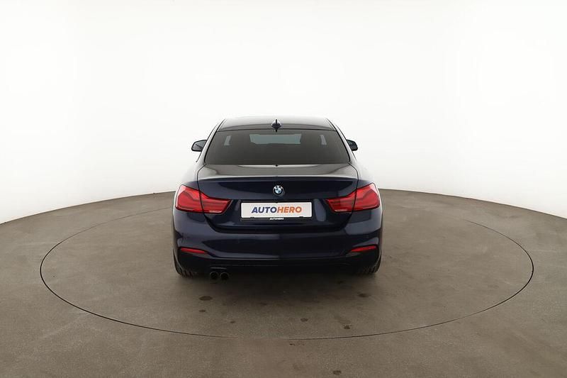 Gebraucht BMW 430 Sport Line 252 PS (185 kW) 2018 Blau Coupé
