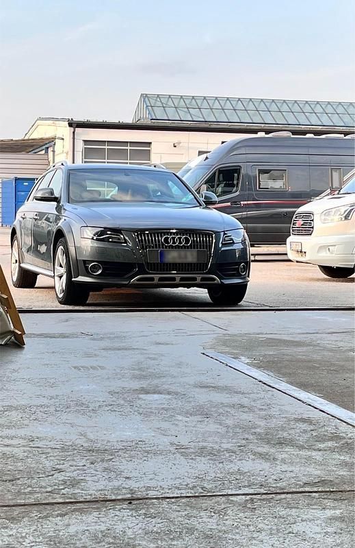 Gebraucht Audi A4 Allroad 211 PS (155 kW) 2011 Grau Kombi