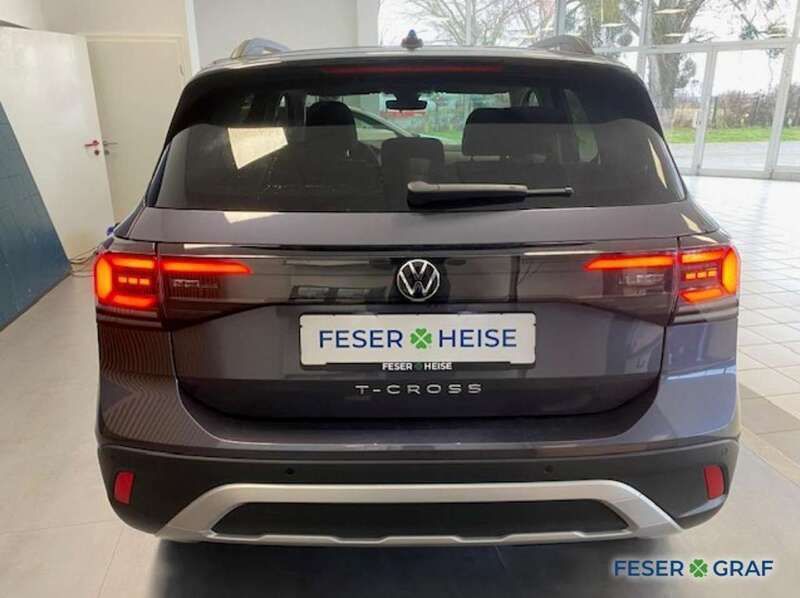 Gebraucht VW T-Cross Life 95 PS (69 kW) 2024 Rauchgrau metallic SUV