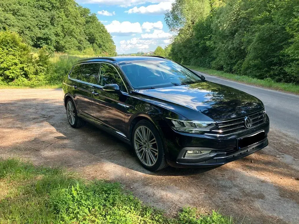 Gebraucht VW Passat Business 190 PS (139 kW) 2020 Schwarz Kombi