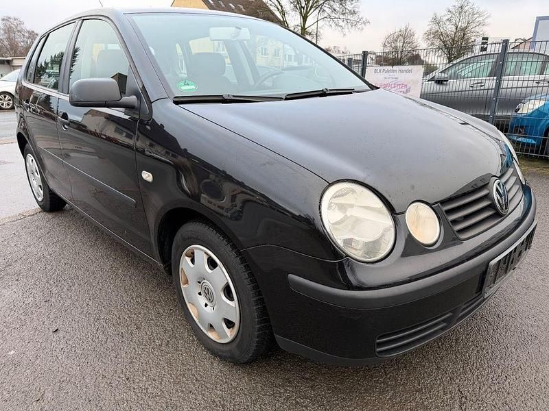 Gebraucht VW Polo Basis 75 PS (55 kW) 2005 Silber Limousine