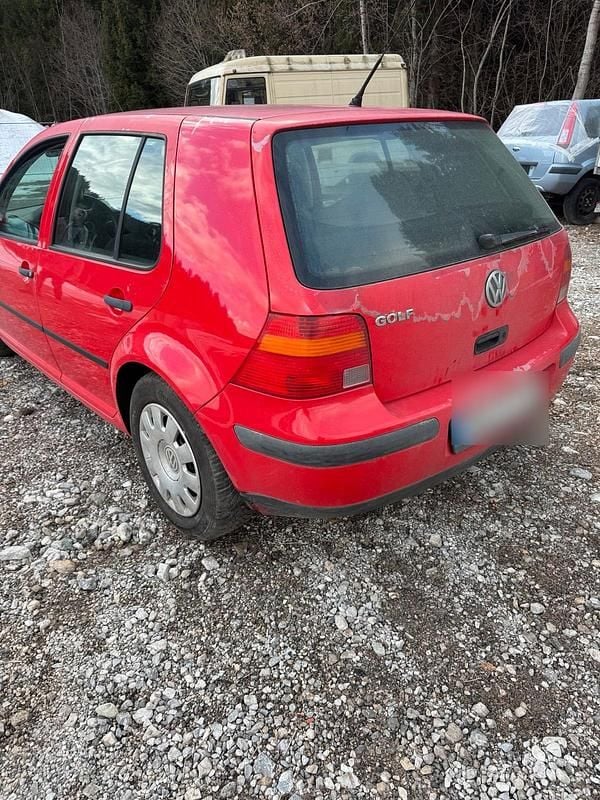 Gebraucht VW Golf IV 74 PS (54 kW) 1998 Rot Kleinwagen