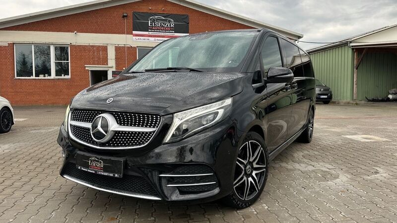 Schwarz Gebraucht 2022 Mercedes V300 AMG line Van / Kleinbus | 44.999 € (Fairer Preis) - Bild 1/4