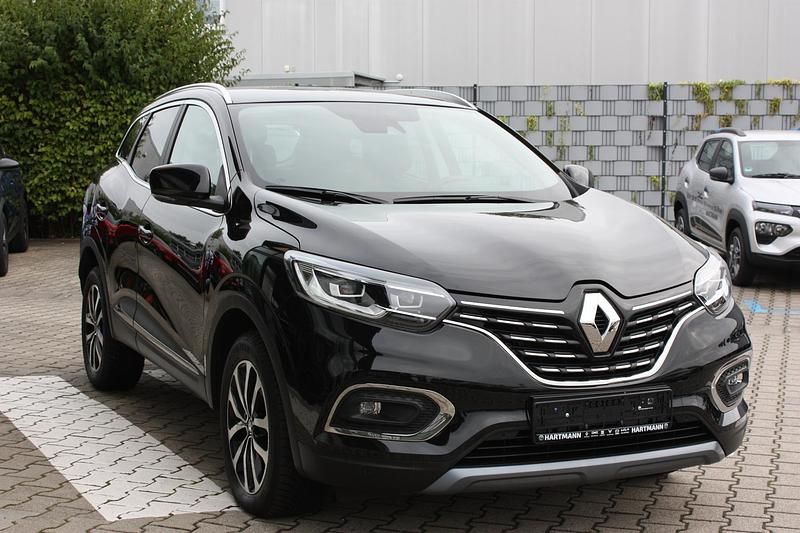 Gebraucht Renault Kadjar Techno 158 PS (116 kW) 2022 Blackpearl schwarz metallic (schwarz) SUV
