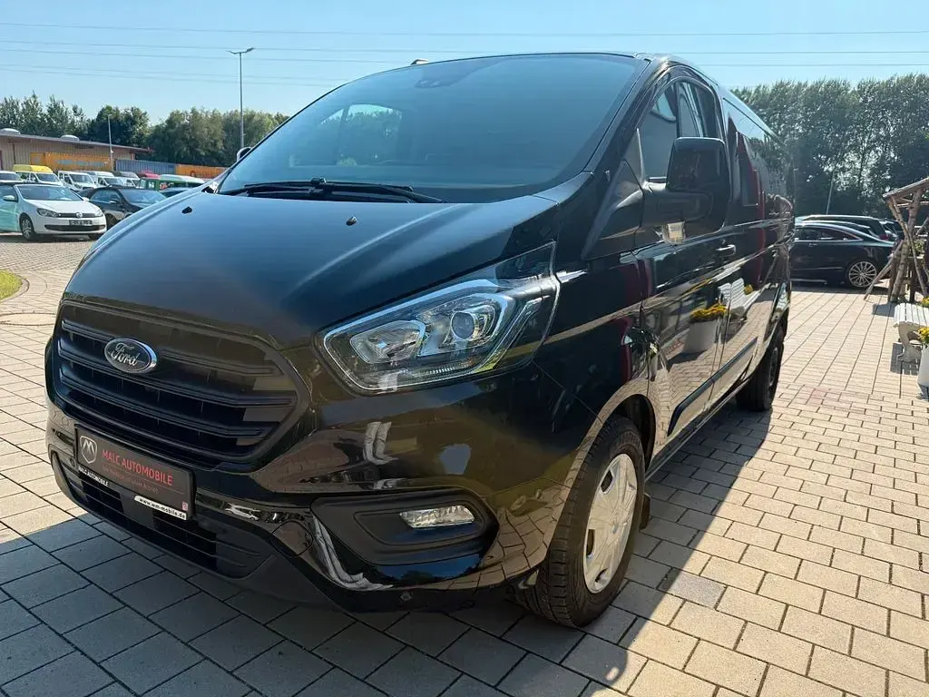 Gebraucht Ford Transit Custom Trend 131 PS (96 kW) 2020 Schwarz Kombi