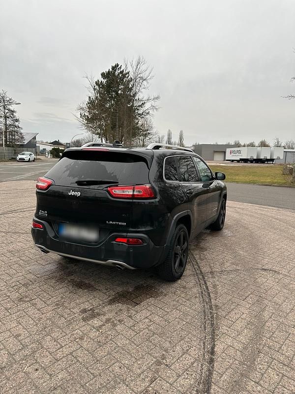 Gebraucht Jeep Cherokee Limited 170 PS (125 kW) 2014 Schwarz SUV