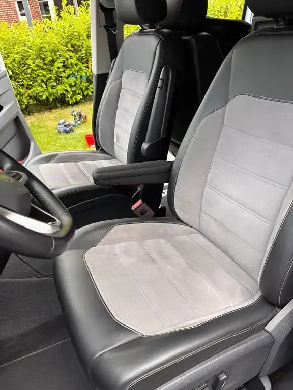 Gebraucht VW Multivan 199 PS (146 kW) 2020 Blau Van / Kleinbus