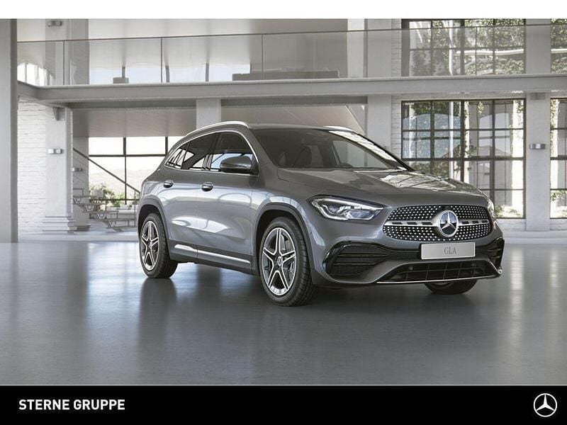 Gebraucht Mercedes GLA250 AMG 218 PS (160 kW) 2023 Lack mountaingrau SUV