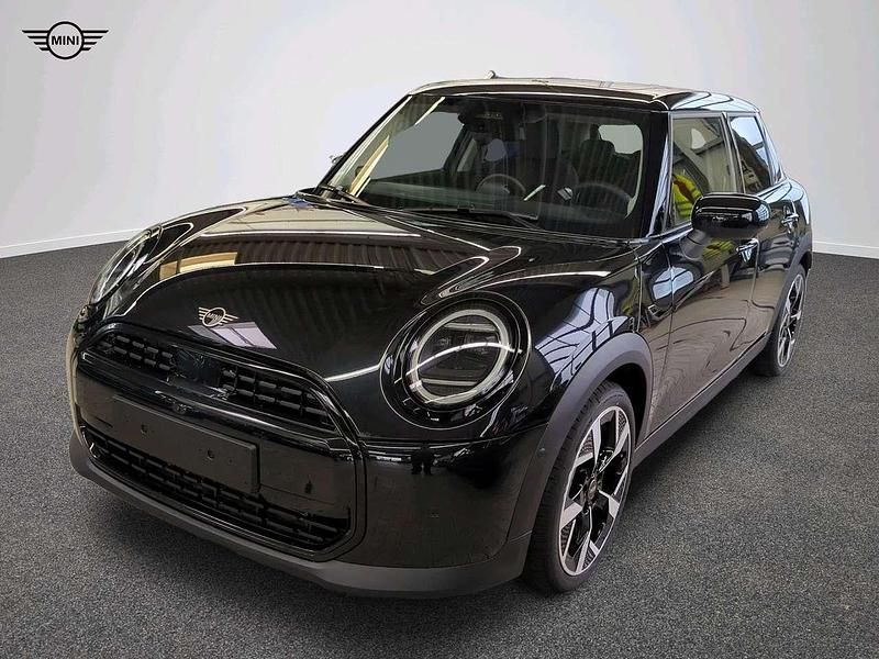 Schwarz Gebraucht 2024 Mini Cooper Classic Kleinwagen | 31.610 € (Fairer Preis) - Bild 1/4