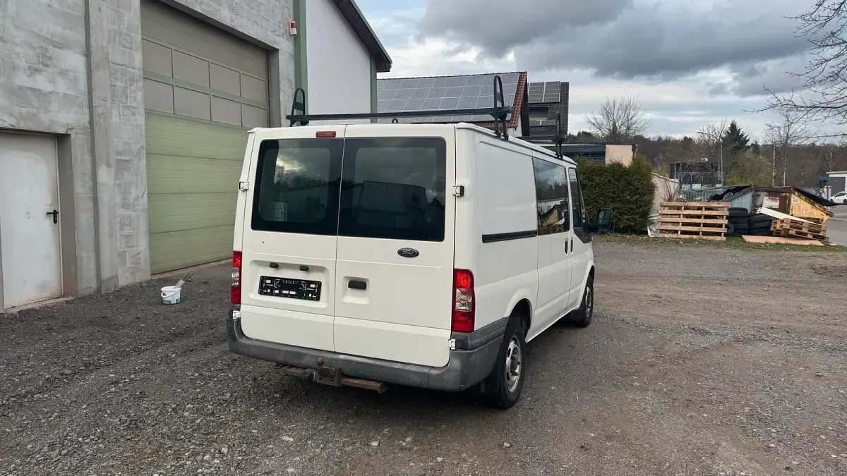 Gebraucht Ford Transit 101 PS (74 kW) 2012 Weiß Van / Kleinbus