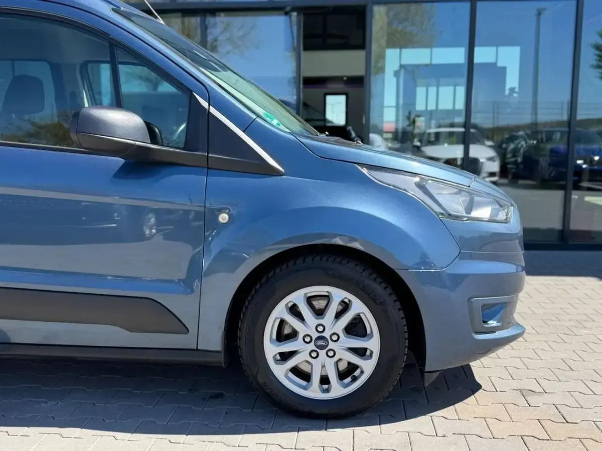 Gebraucht Ford Transit Connect 101 PS (74 kW) 2019 Blau Van / Kleinbus