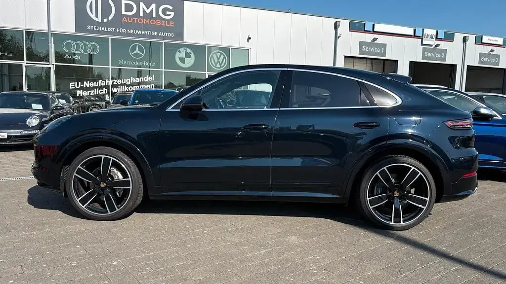 Gebraucht Porsche Cayenne E-Hybrid Coupe 340 PS (250 kW) 2020 Blau SUV