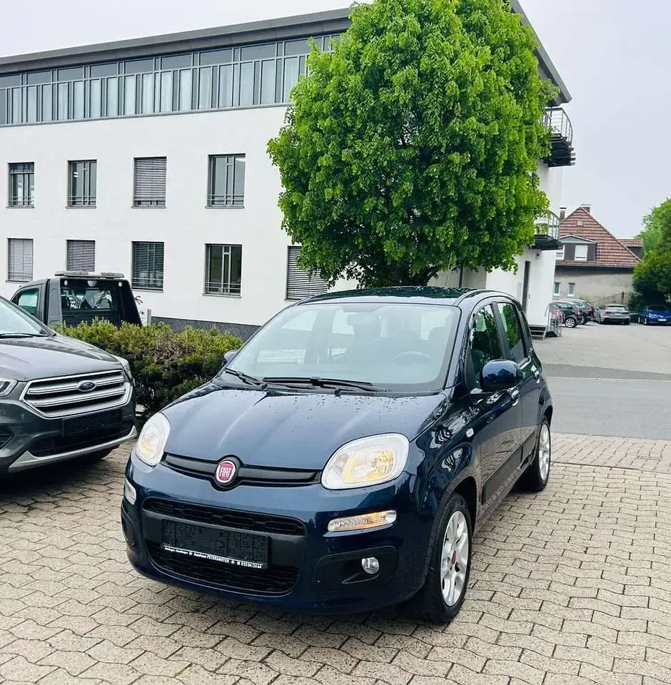 Usata Fiat Panda Lounge 69 CV (50 kW) 2016 Blu Utilitaria