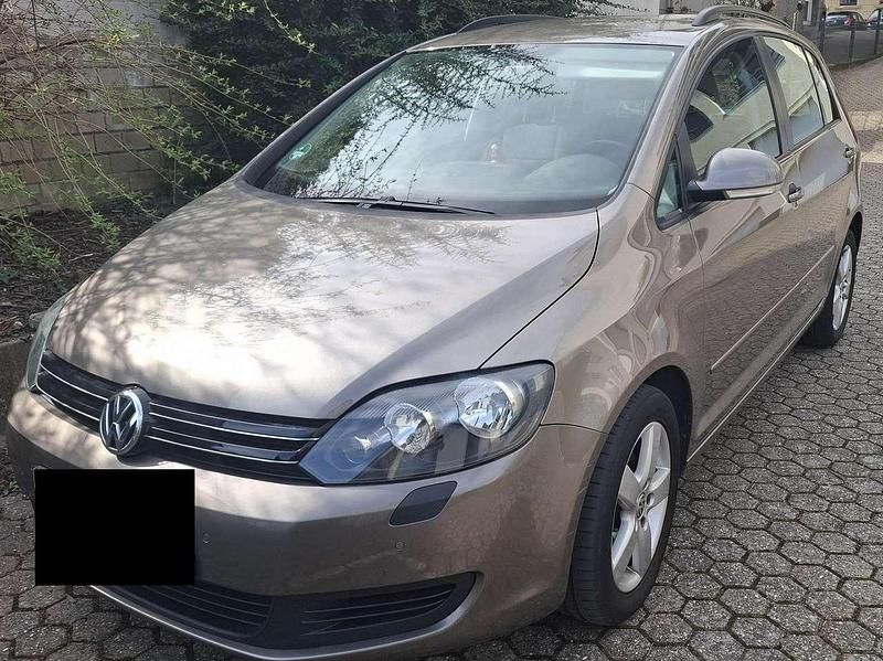 Gebraucht VW Golf VII 122 PS (89 kW) 2013 Braun Limousine