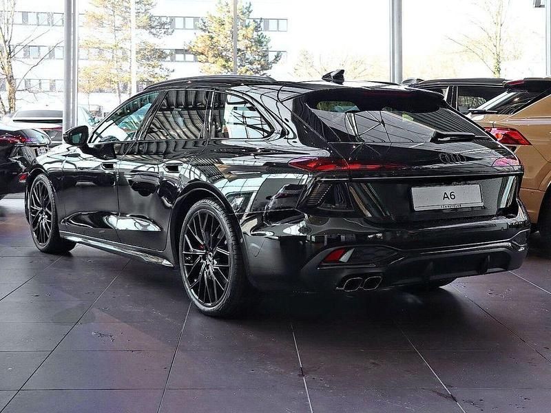 Neu Audi A6 Edition .1 204 PS (150 kW) 2026 Schwarz Kombi