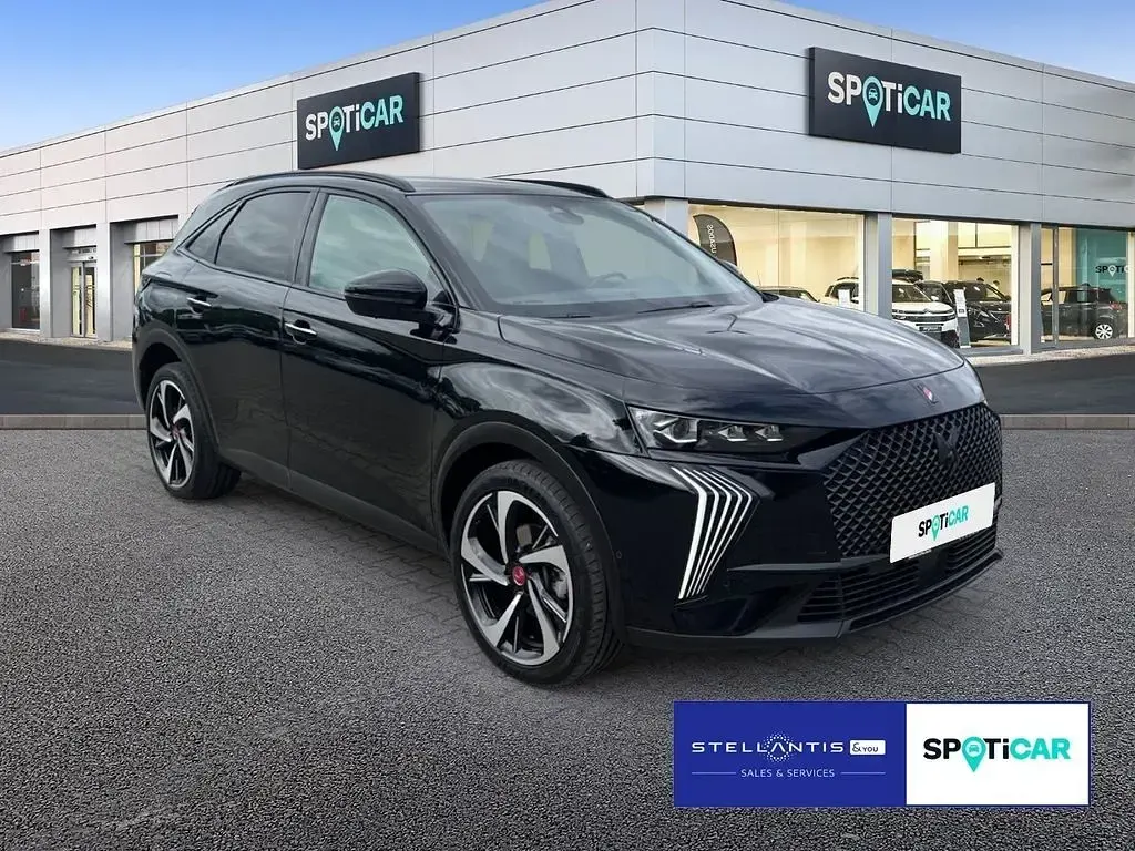 Gebraucht DS Automobiles DS7 Crossback Performance Line Plus 131 PS (96 kW) 2024 Schwarz SUV