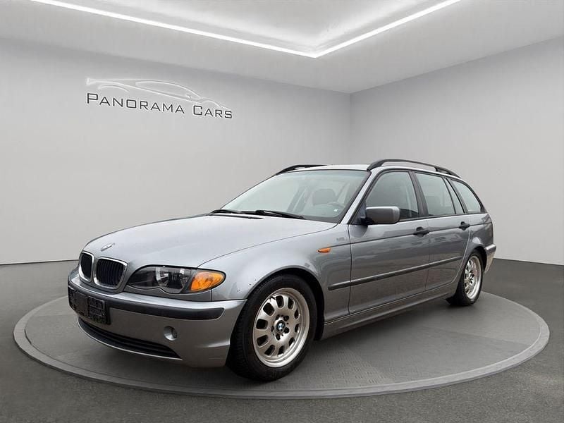 Gebraucht BMW 318 143 PS (105 kW) 2005 Grau Kombi