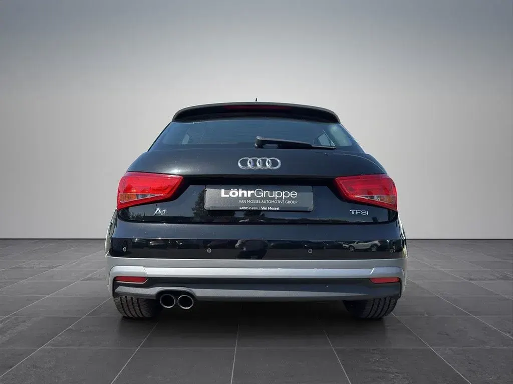 Gebraucht Audi A1 Sportback Sport 125 PS (91 kW) 2017 Mythosschwarz metallic Kleinwagen