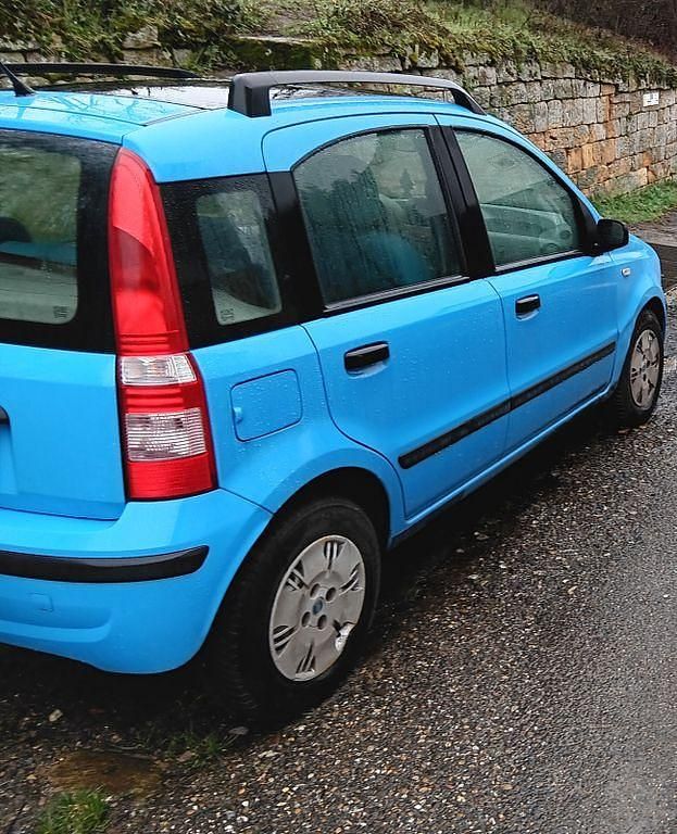 Gebraucht Fiat Panda 60 PS (44 kW) 2005 Blau Kleinwagen