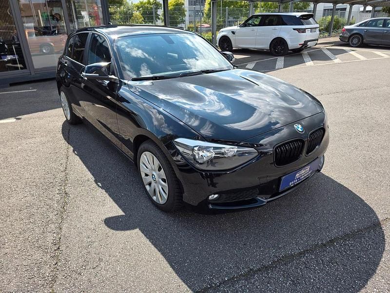 Gebraucht BMW 114 Advantage 102 PS (75 kW) 2014 Schwarz Kleinwagen