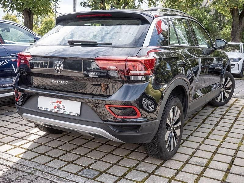 Gebraucht VW T-Roc Move 150 PS (110 kW) 2023 Schwarz / deep black (metallic) SUV