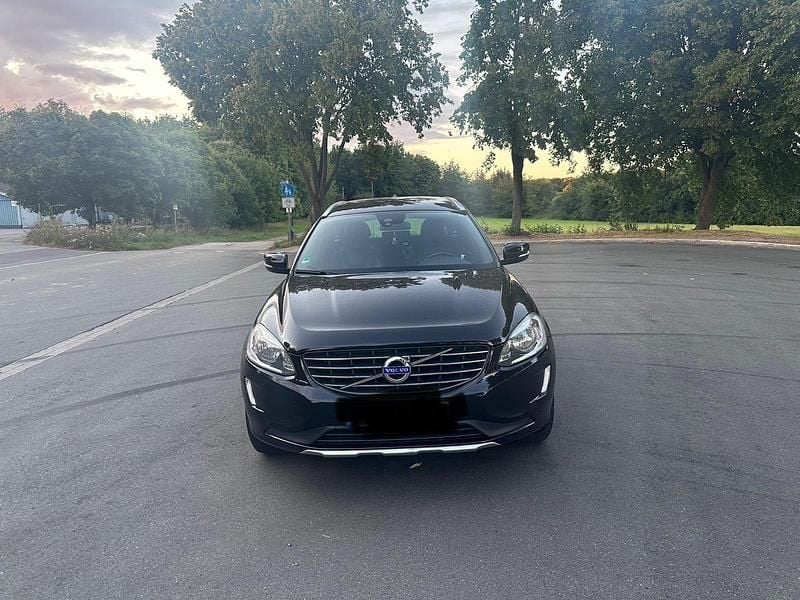 Schwarz Gebraucht 2014 Volvo XC60 SUV | 14.000 € (Fairer Preis) - Bild 1/4