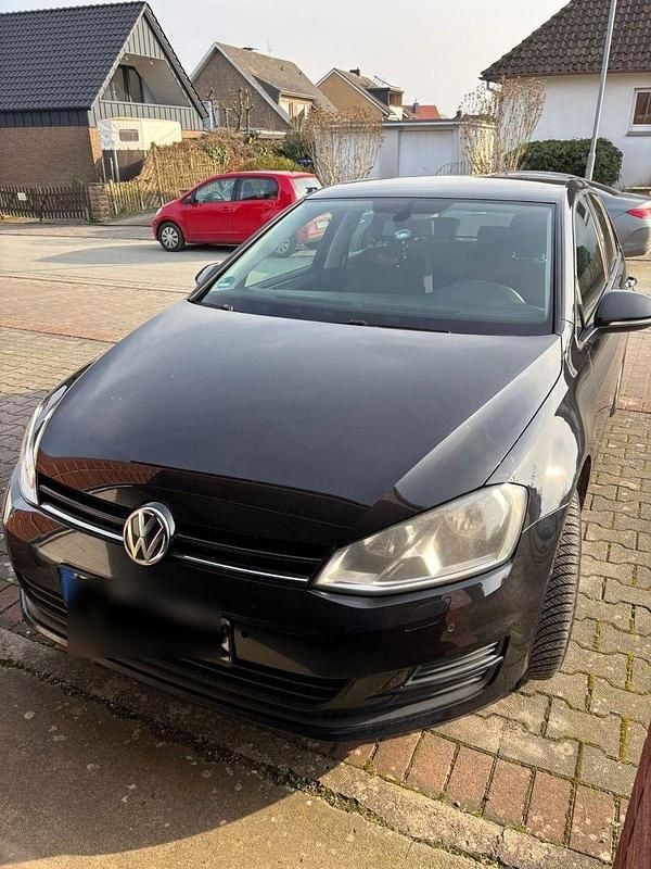 Schwarz Gebraucht 2014 VW Golf VII Comfortline Limousine | 7.500 € (Guter Preis) - Bild 1/4