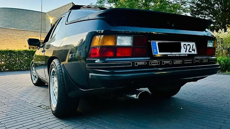 Gebraucht Porsche 924 160 PS (117 kW) 1987 Schwarz Coupé
