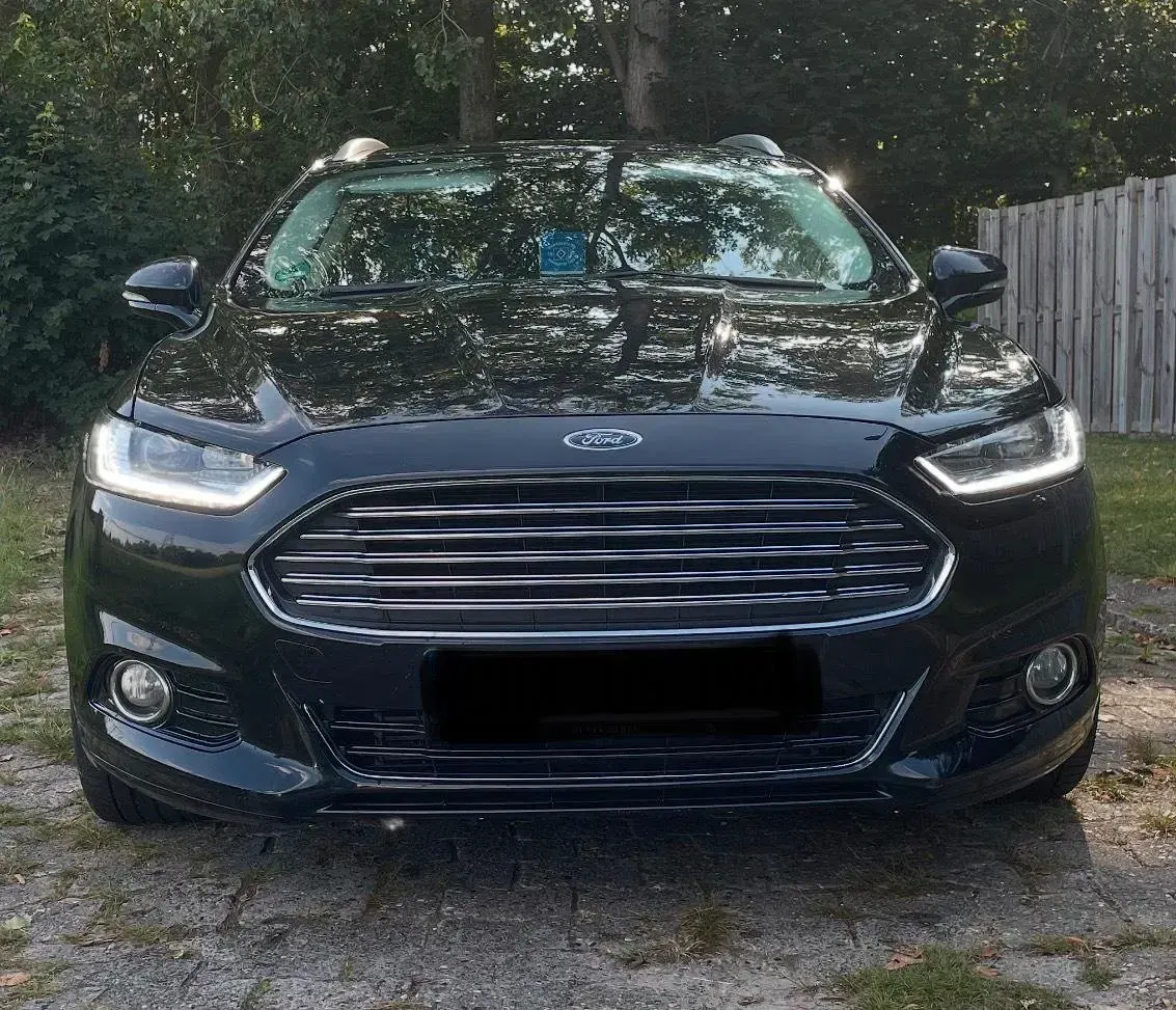 Gebraucht Ford Mondeo 179 PS (131 kW) 2015 Schwarz Kombi