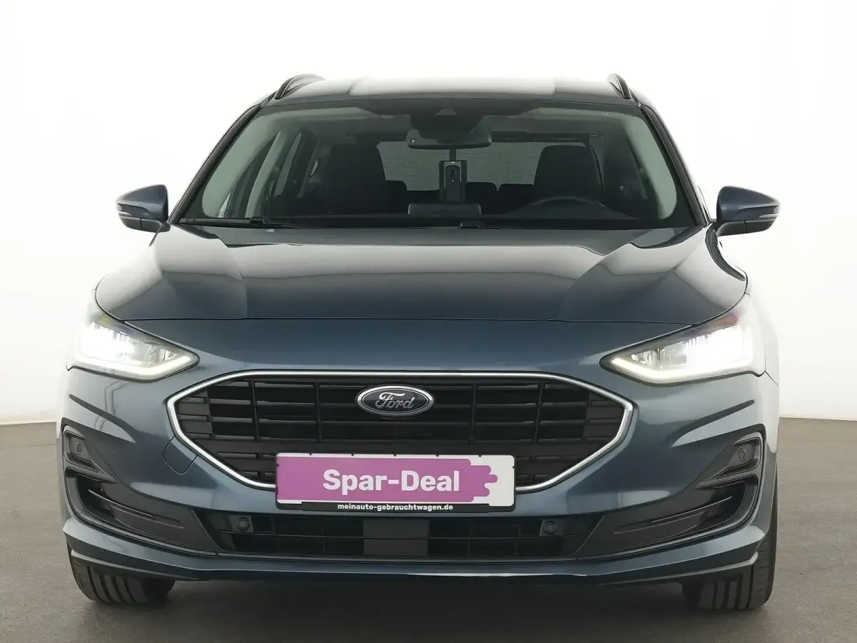 Gebraucht Ford Focus Cool & Connect 120 PS (88 kW) 2022 Chroma blau Kombi